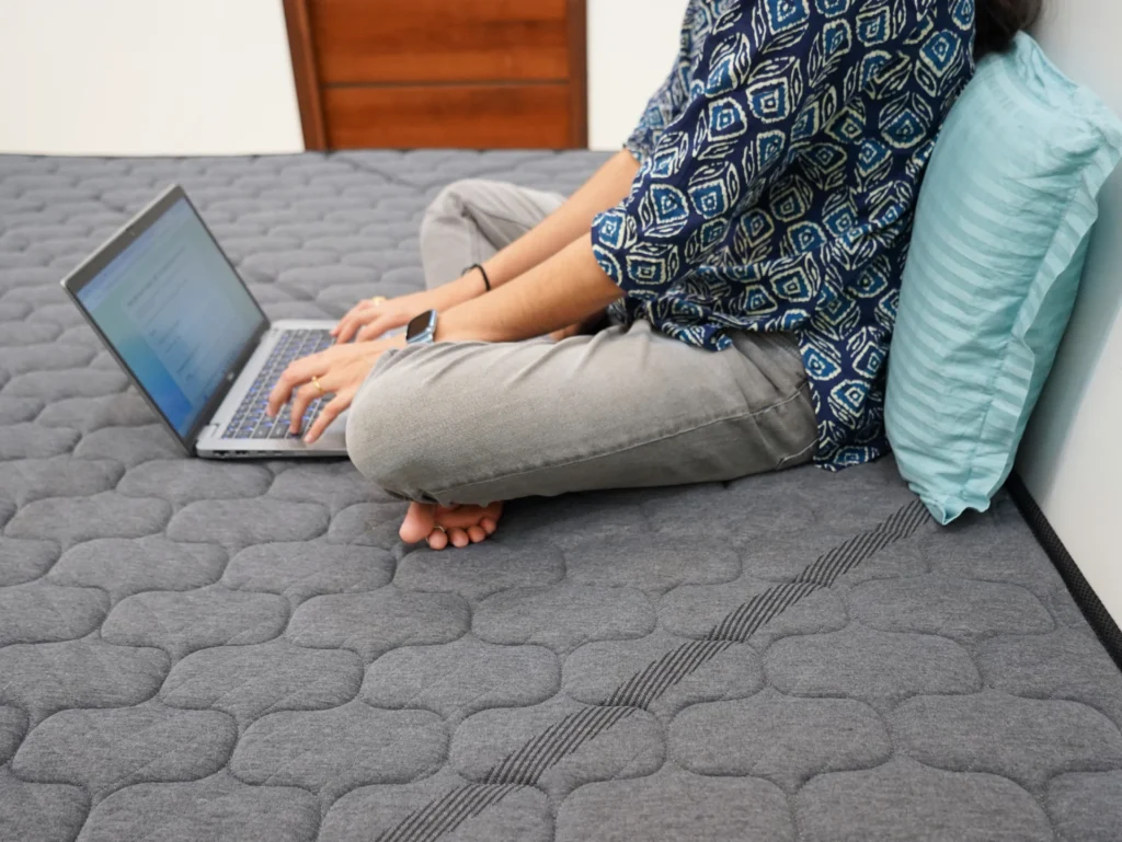 Sitting on Sleep Company SmartGRID Orthopedic Pro