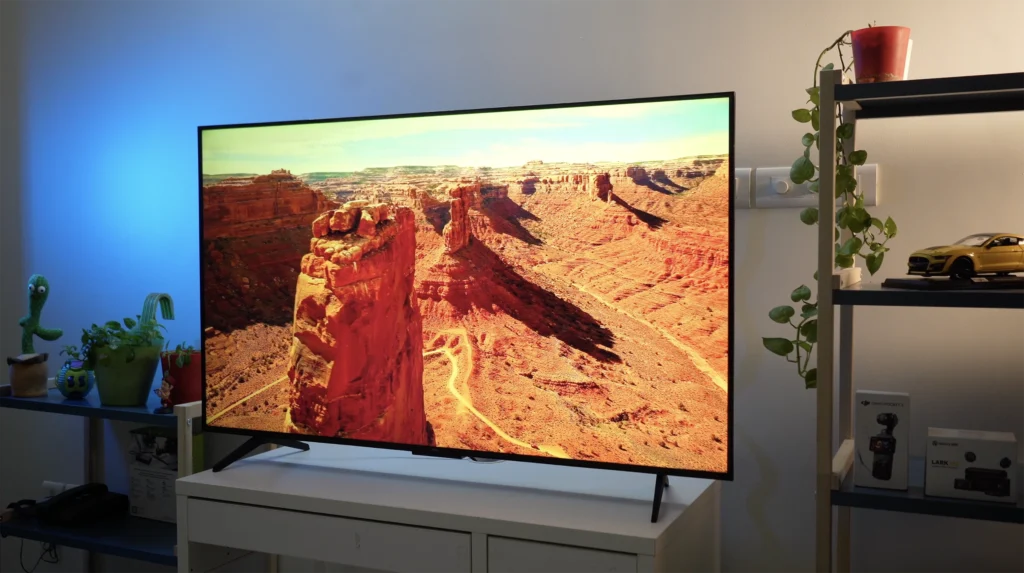 TCL Q6C